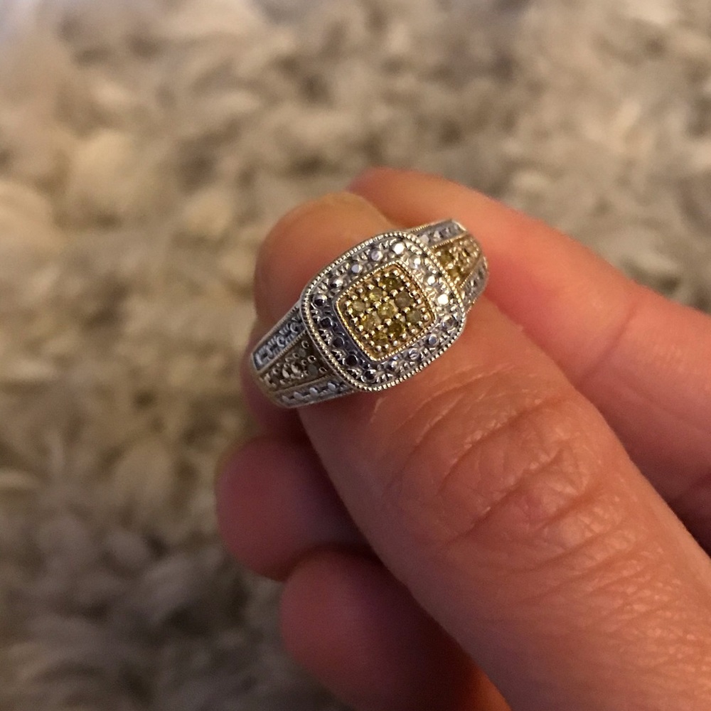 Canary yellow and white diamond ring - Picture 5 of 7